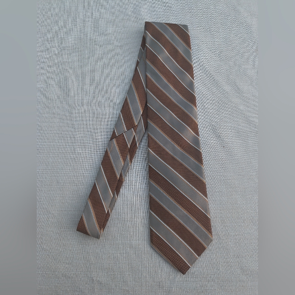 JOE Joseph Abboud 100% Silk Striped Tie Brown/ Gray